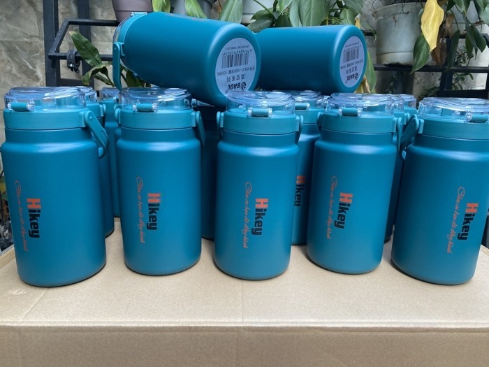 binh-qua-tang-khach-hang-doanh-nghiep